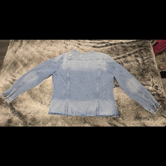 Westbound Distressed Jean Jacket Extra Large/XL - Picture 5 of 5